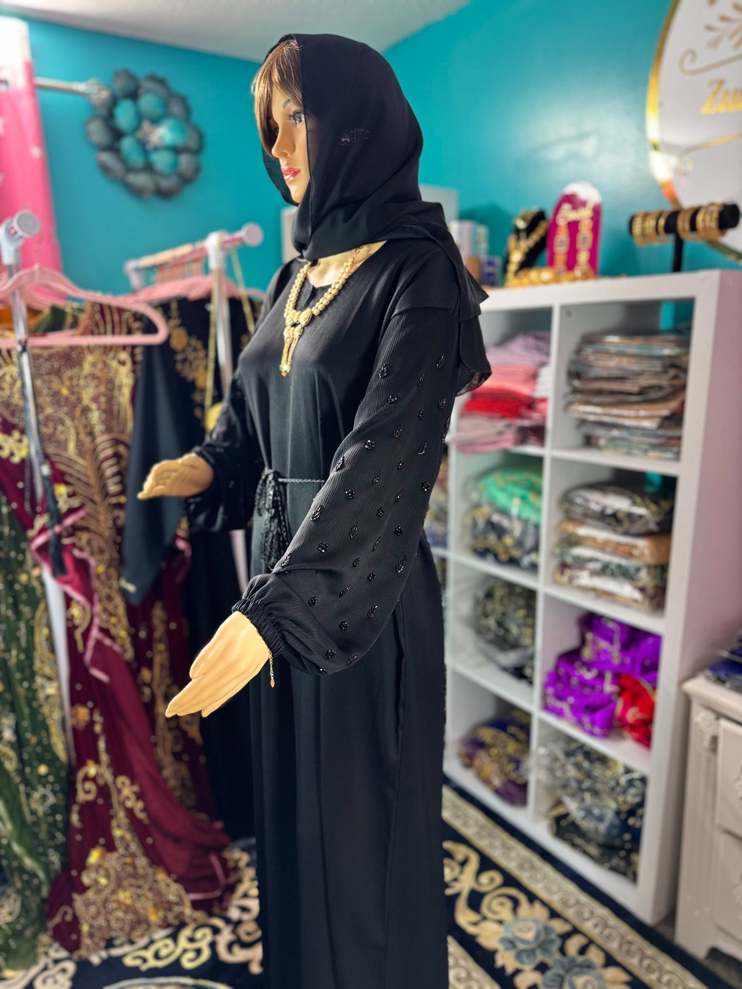 Dubai Black Closed Abaya 2