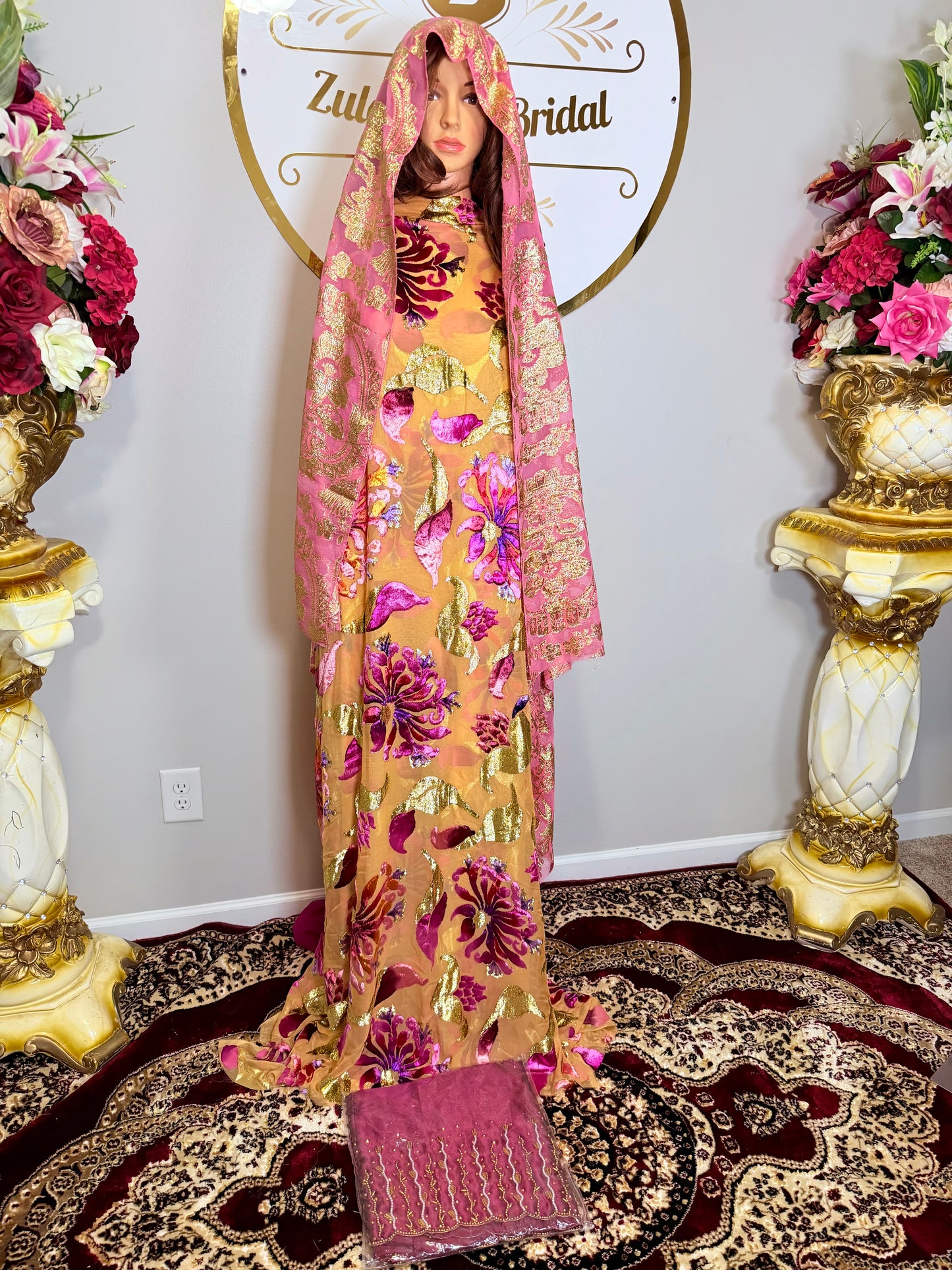 Luxury Maqbal Velvet Dirac Pink