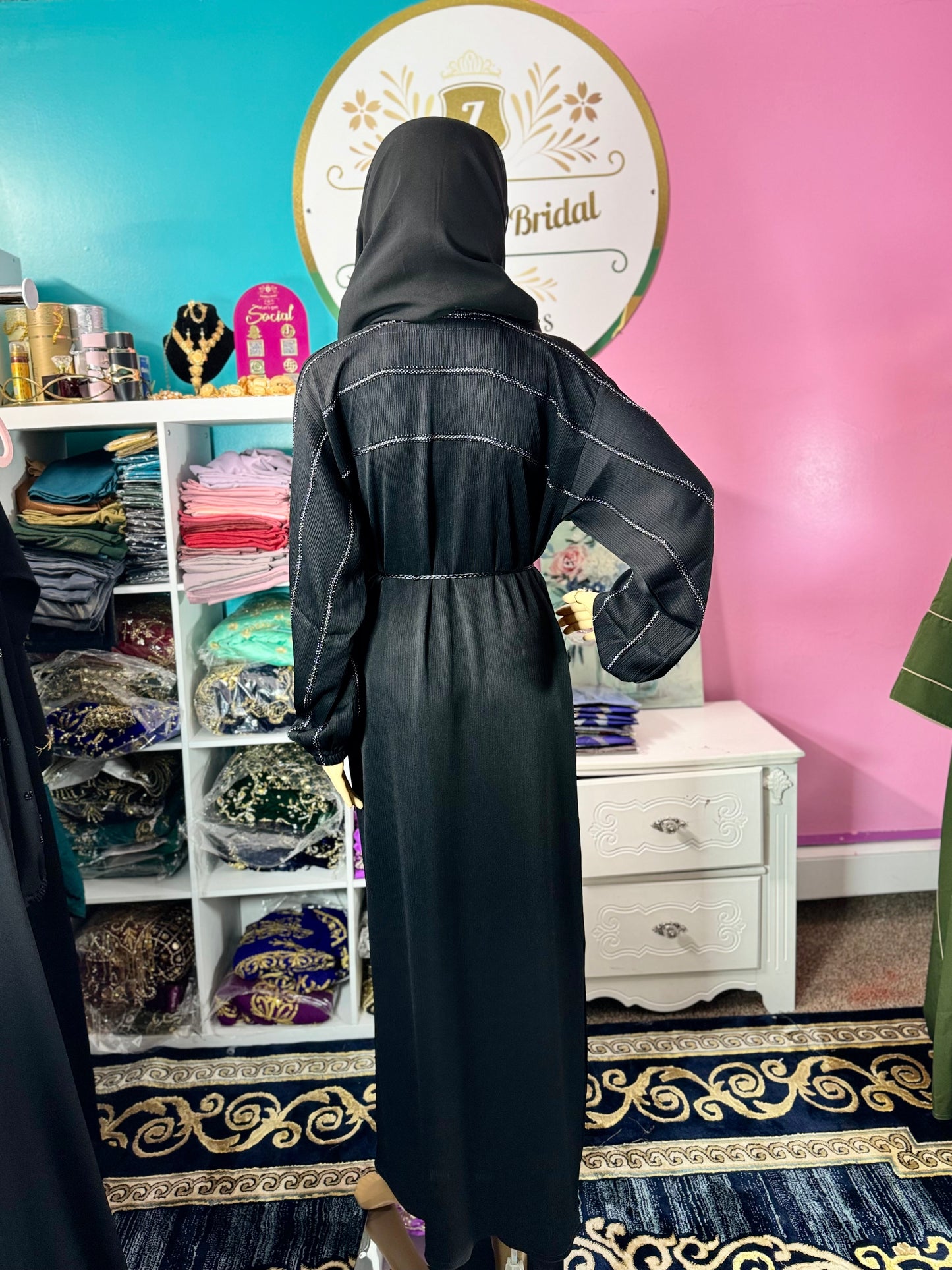 Dubai Black Closed Abaya 3