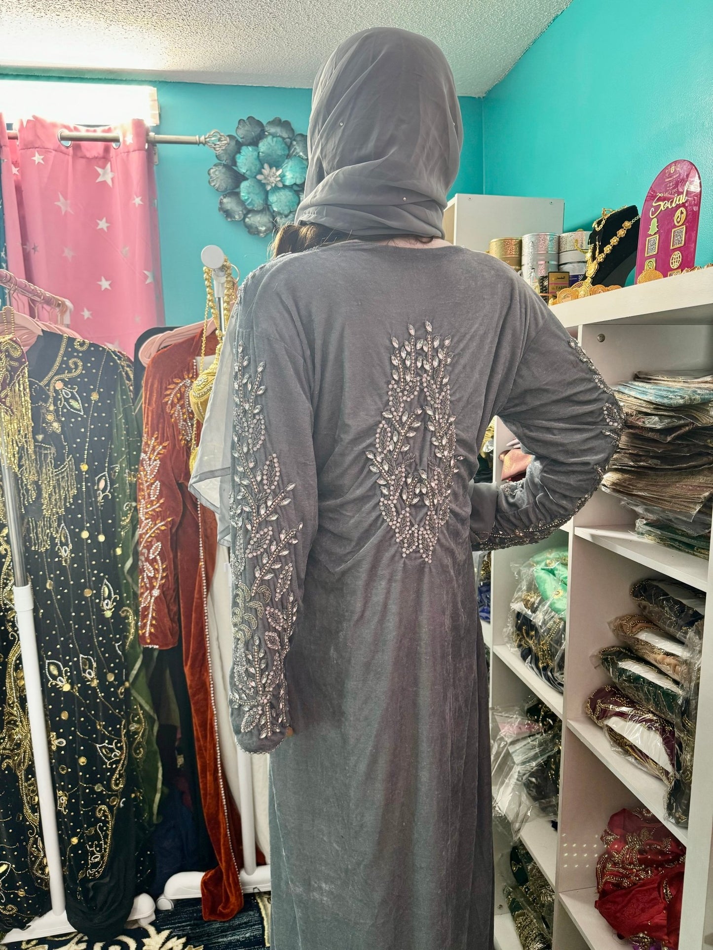 Isra Luxury Crystal Velvet Abaya - Silver Grey - Zulaikha’s Bridal