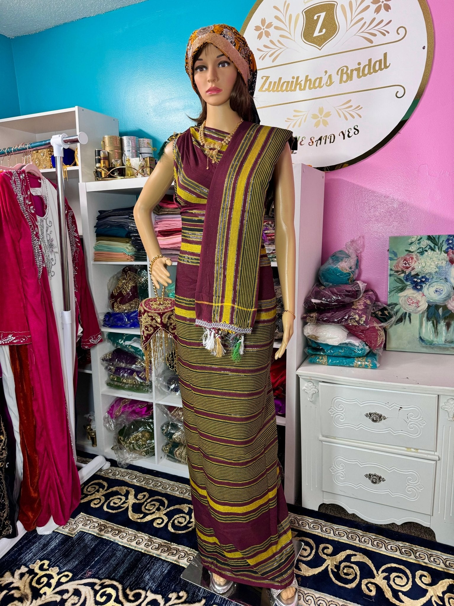 Plain Alindi Guntino Hido iyo Dhaqan - Wine Gold - Zulaikha’s Bridal
