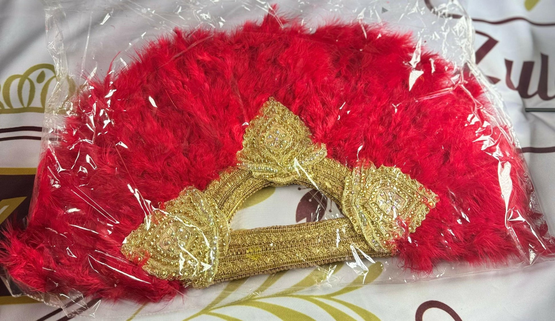 Red Bridal Feather Fan - Zulaikha’s Bridal