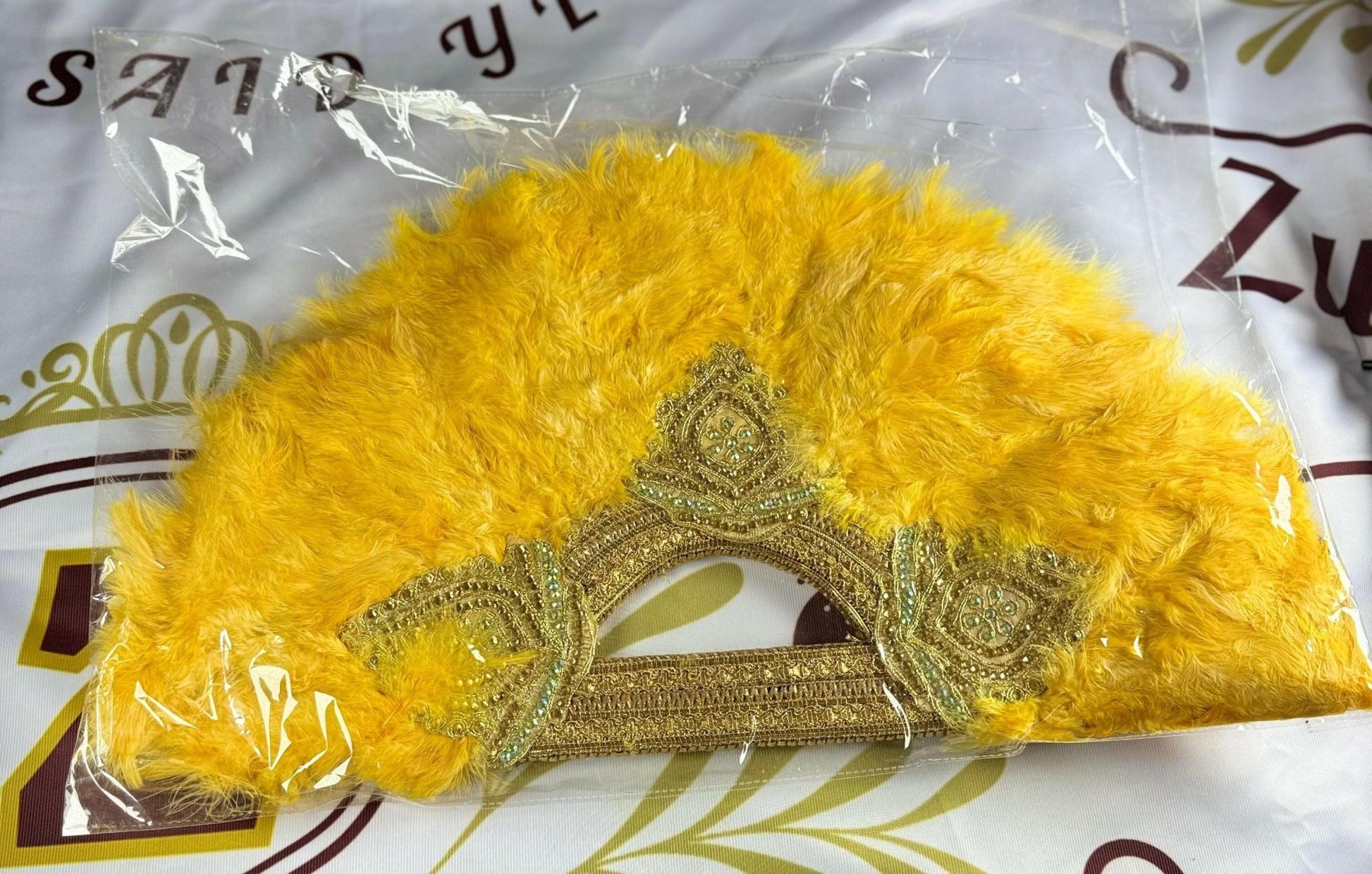 Yellow Bridal Feather Fan - Zulaikha’s Bridal